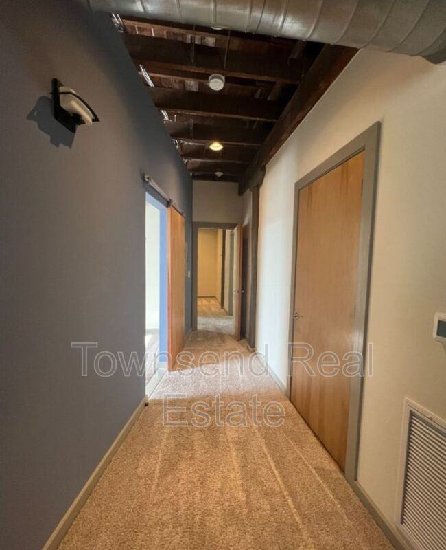 159 Maxwell St #200 - Photo 4 of 12