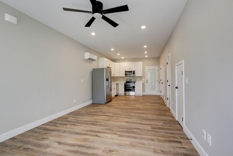 238 Third St - Photo 4 of 38