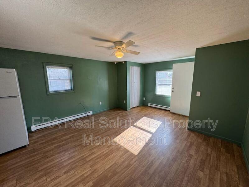 120 E Pleasant St #A - Photo 2 of 5