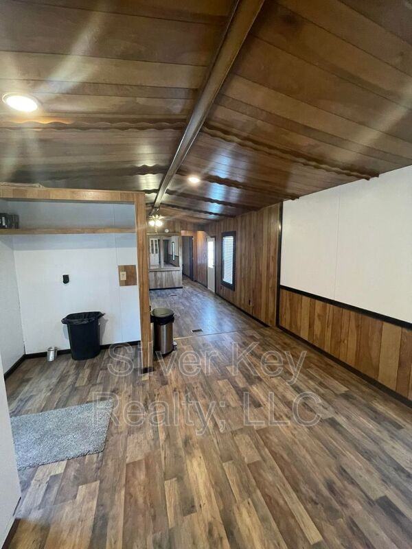 462 County Rd - Photo 4 of 13