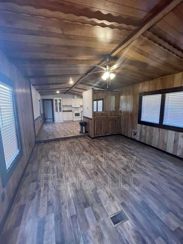 462 County Rd - Photo 7 of 13