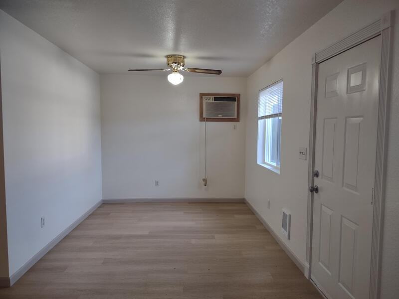 120 Sunny Ln - Photo 4 of 17