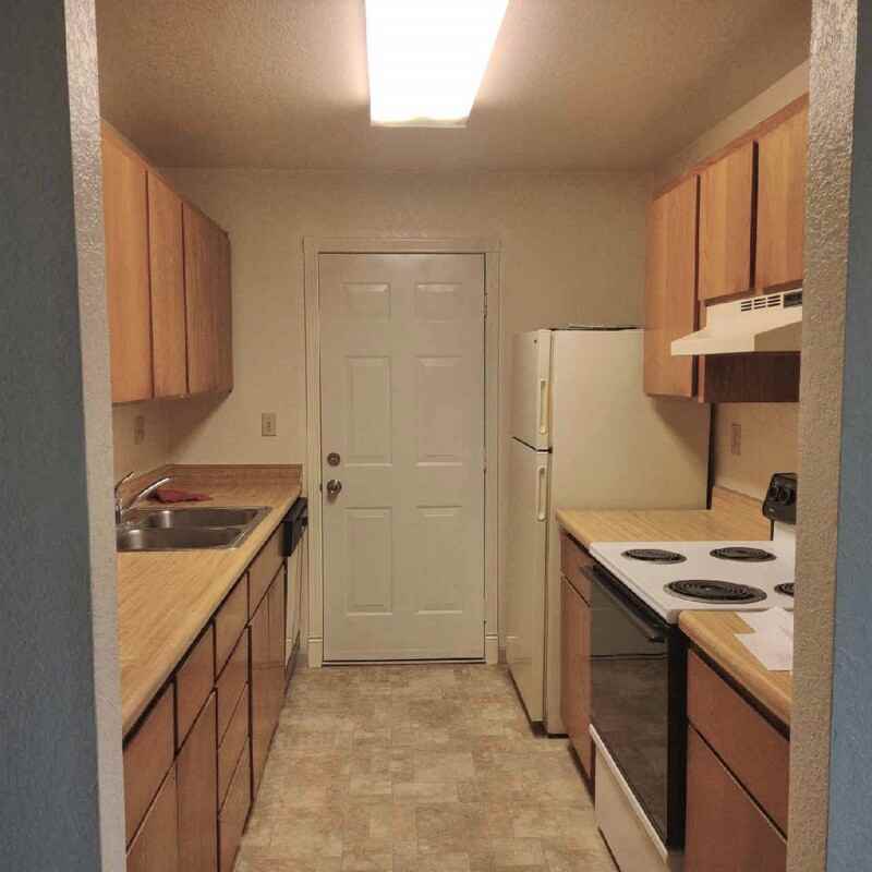 120 Sunny Ln - Photo 7 of 17