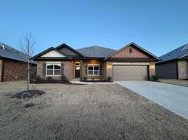 featured image of 339 Cypress Hollow Trl