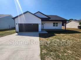 1162 W Ewing St - Photo 1 of 1