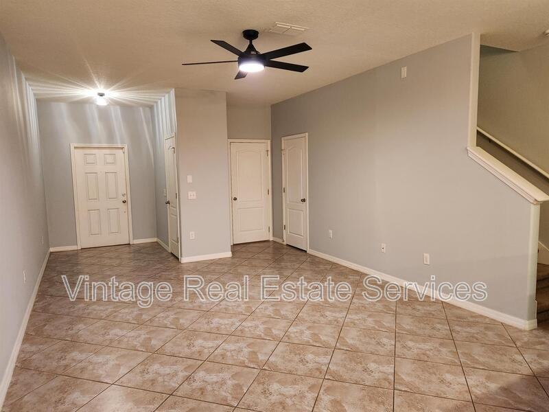 1242 Acadia Harbor Pl - Photo 5 of 22