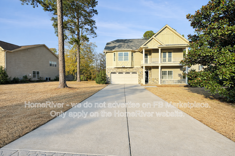 5555 Schellin Dr - Photo 3 of 23