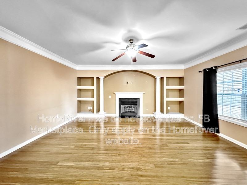 5555 Schellin Dr - Photo 5 of 23