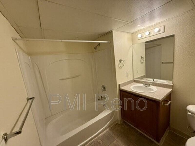 1600 I Street Bldg #2205 - Photo 3 of 16