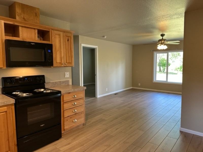 7874 Old Redwood Hwy #2 - Photo 3 of 19