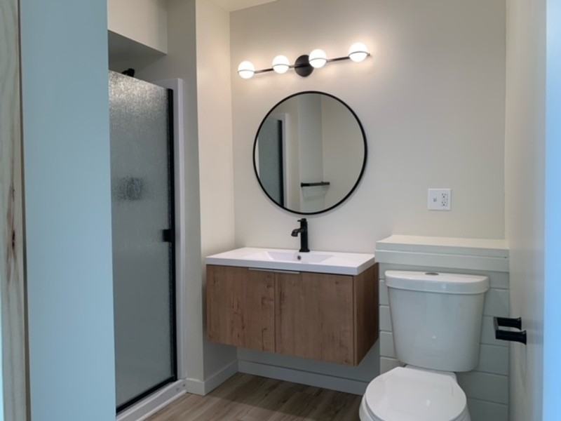 509 Nw C St #3 - Photo 3 of 21