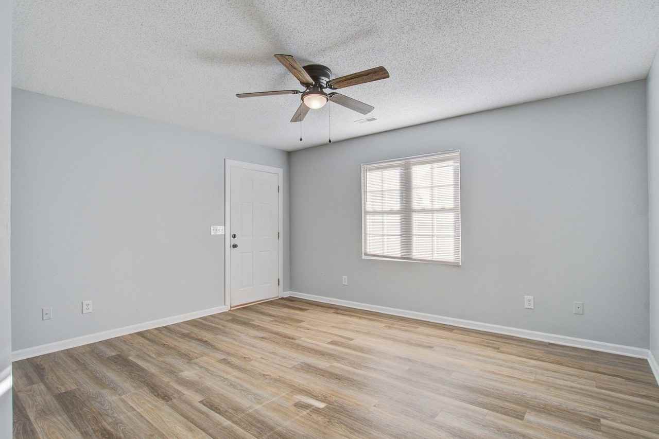 The Villas of Orangeburg - Photo 3 of 31