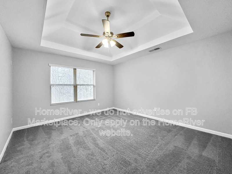 5689 Grande River Rd - Photo 7 of 22