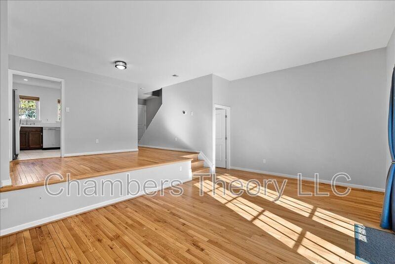 2146 Golf Course Dr - Photo 5 of 32