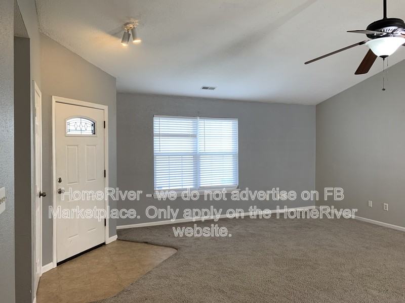 10332 Hornton St - Photo 3 of 27