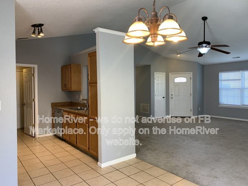 10332 Hornton St - Photo 5 of 27