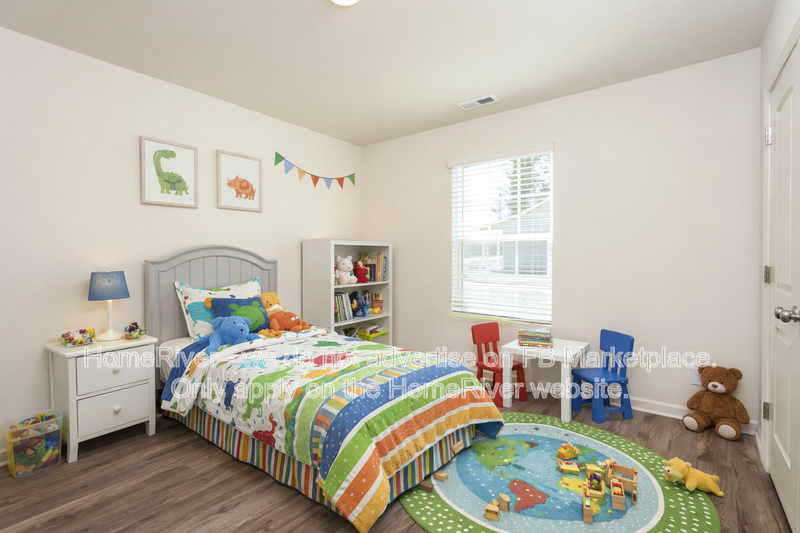 1610 Ebert St - Photo 4 of 25