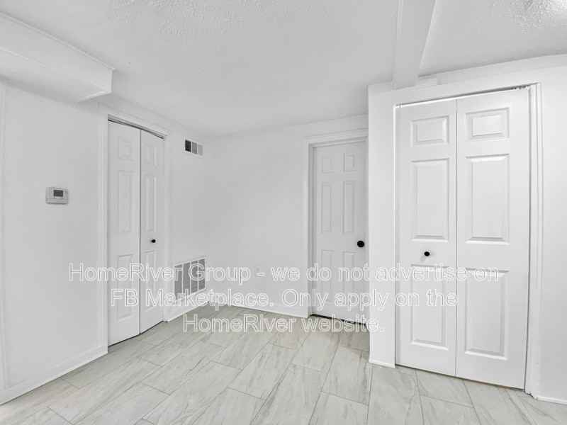 4802 Locust Ave - Photo 4 of 20