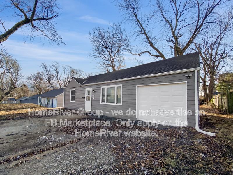 5017 Dodson Ave - Photo 3 of 21