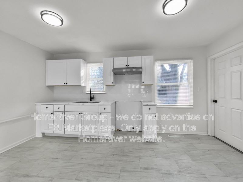 5017 Dodson Ave - Photo 7 of 21