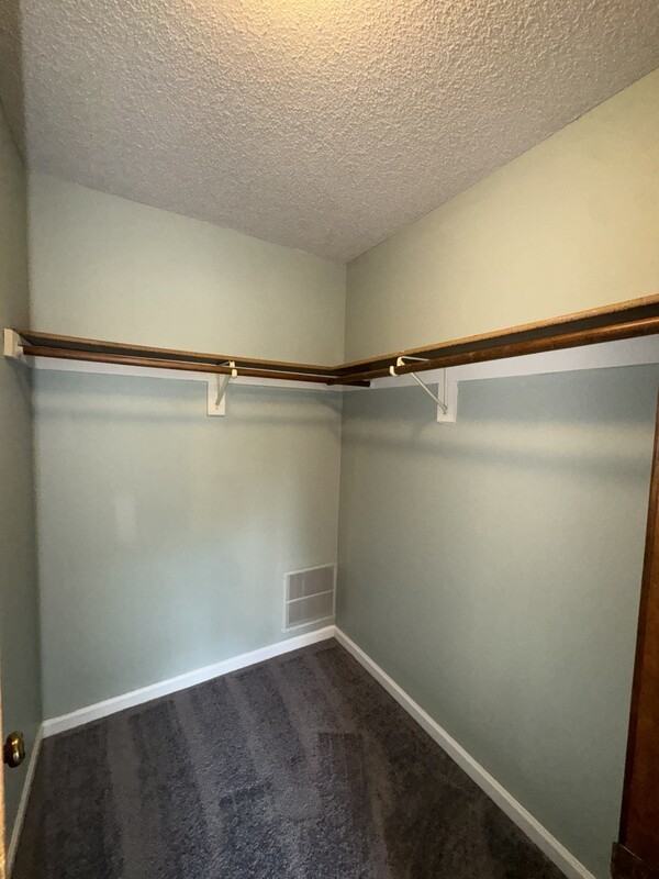 2901 University Dr - Photo 5 of 10