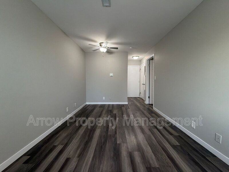 1119 E St #8 - Photo 2 of 9