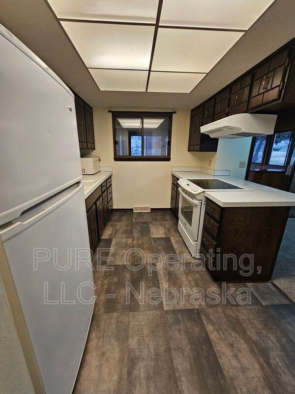 14028 Madison Cir - Photo 7 of 33