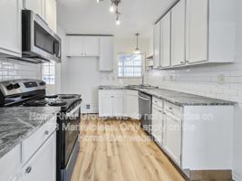 featured image of 3950 Valentine St