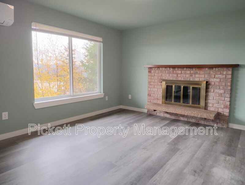 3340 Narrows View Ln Ne #204 - Photo 3 of 15