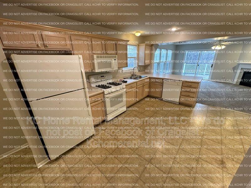 8657 Ne 97th St - Photo 5 of 45