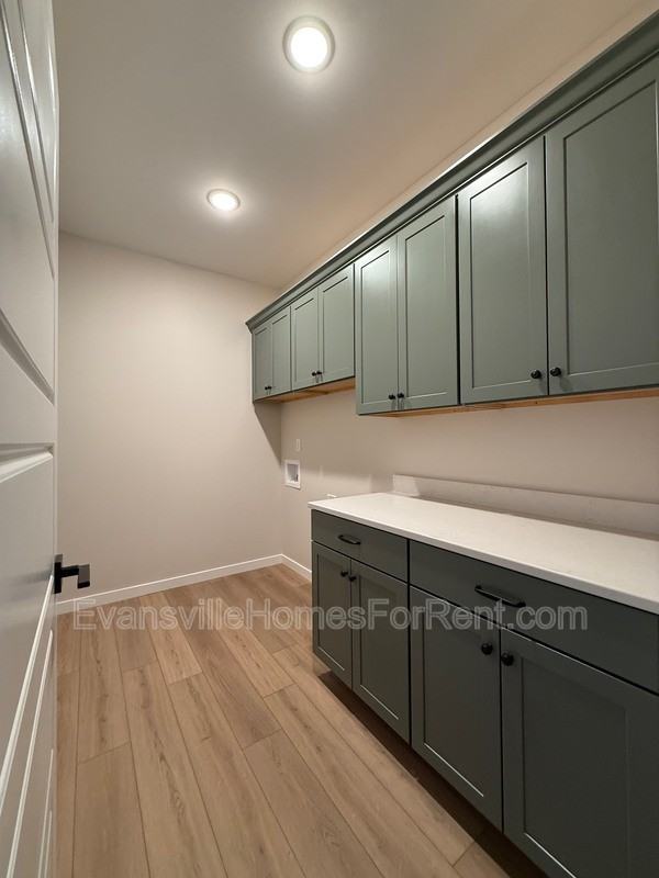 3545 Sand Dr - Photo 5 of 11