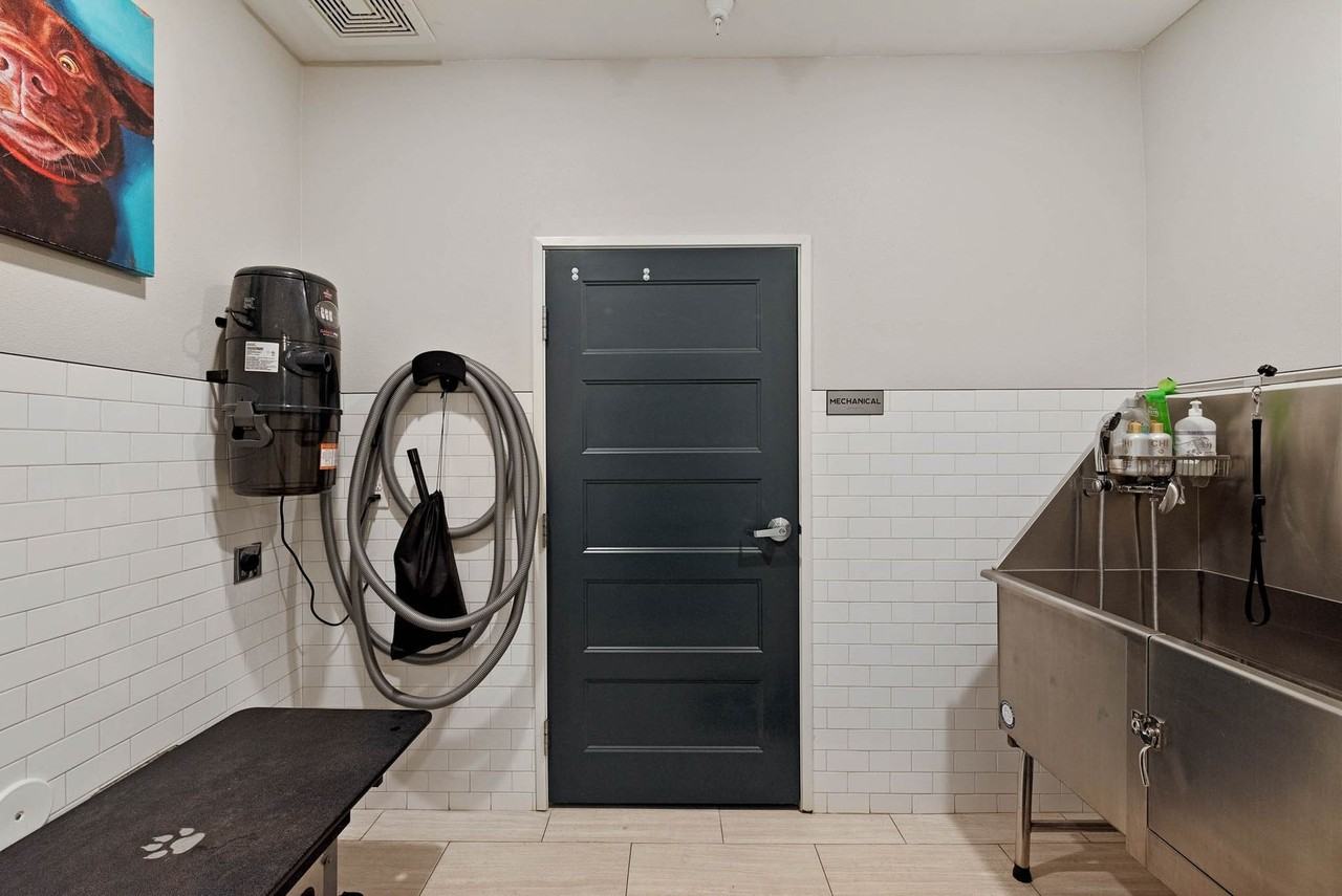 Silverthorne Flats - Photo 5 of 50