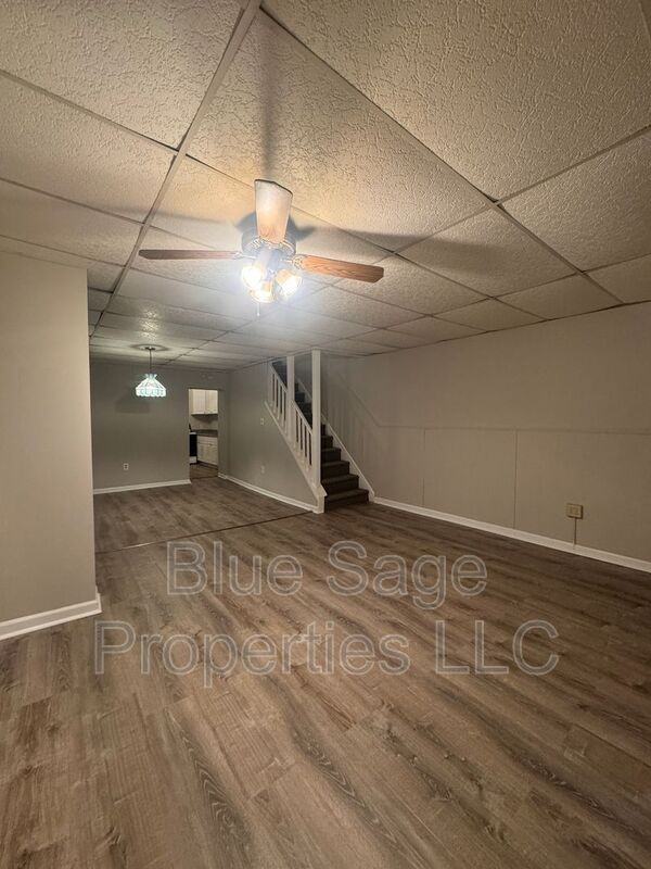 3418 W 3rd St - Photo 3 of 31