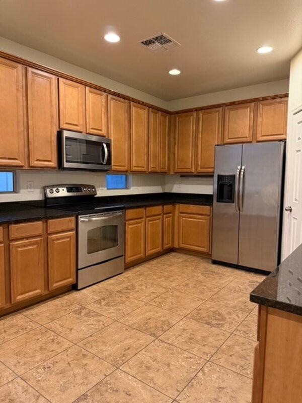 2286 W Gold Dust Ave - Photo 6 of 24