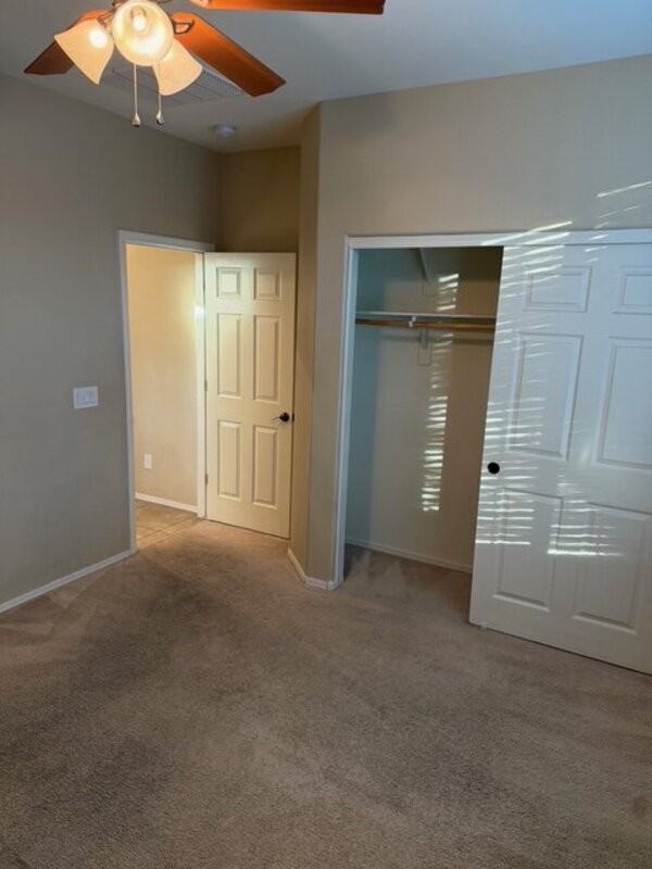 2764 E Cherry Hill Dr - Photo 6 of 25