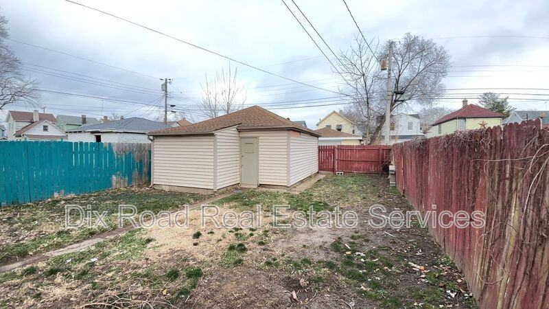 118 Martz Ave - Photo 6 of 25