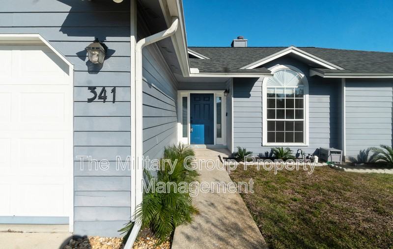 341 Dijon Dr S - Photo 2 of 33