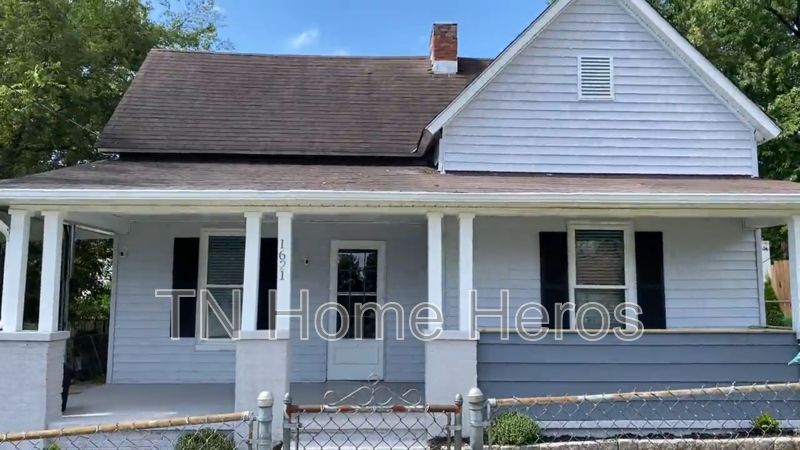 1621 Mingle Ave - Photo 2 of 10