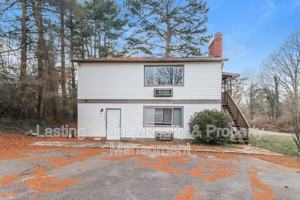 featured image of 2333 15th St Ne