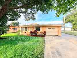 featured image of 2265 3rd St Ne