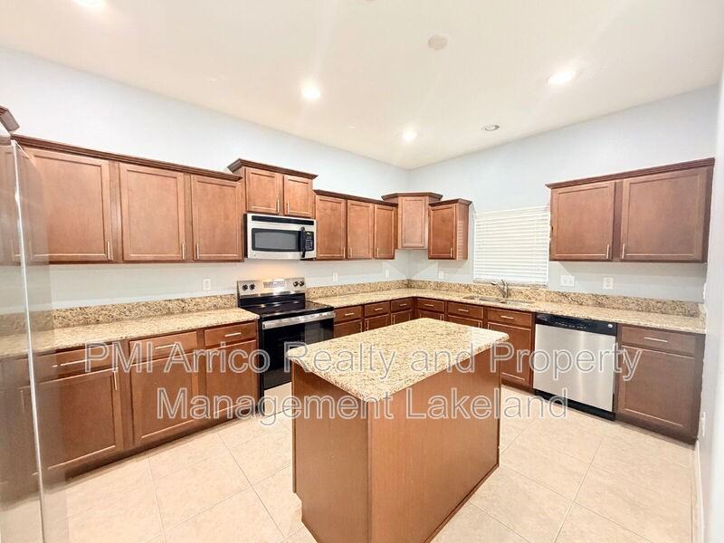 3648 Madbury Cir - Photo 3 of 21