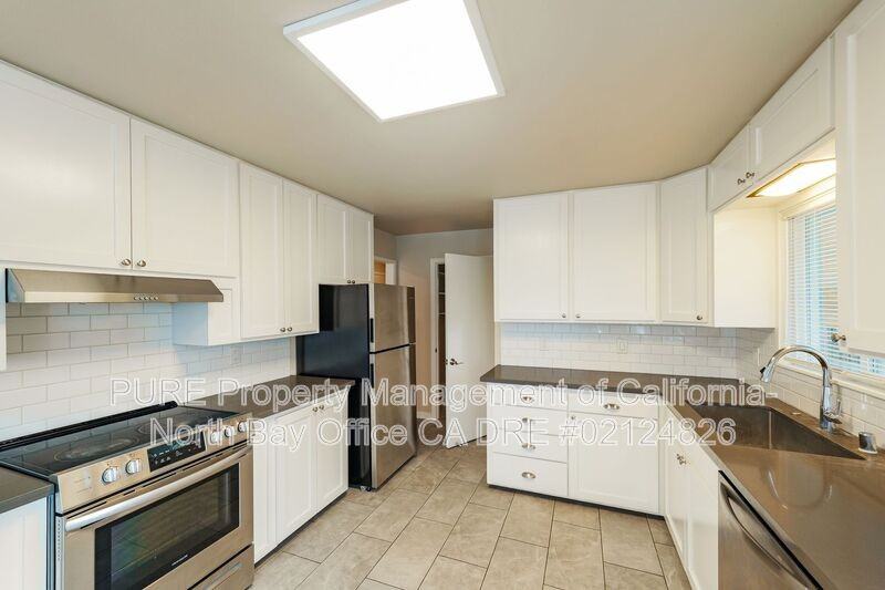 1259 Calistoga Rd - Photo 4 of 15