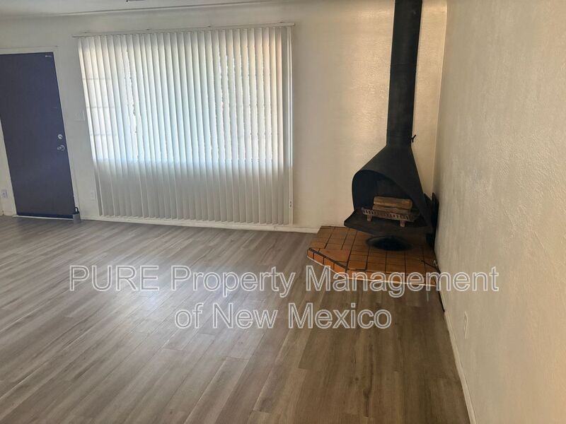 945 Louisiana Blvd Se #C - Photo 4 of 22