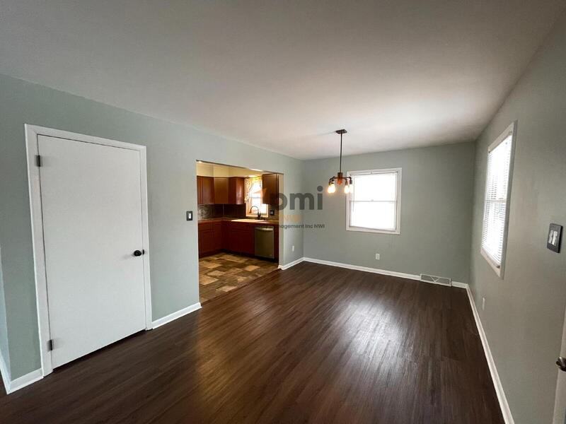 6805 Jackson Ave - Photo 4 of 14