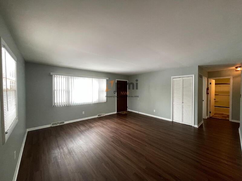 6805 Jackson Ave - Photo 5 of 14