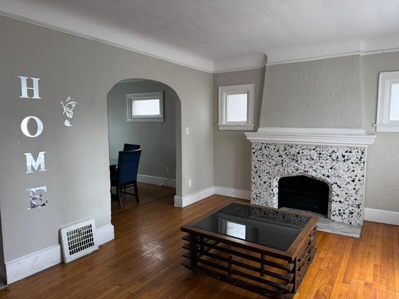 14088 Roselawn St - Photo 3 of 13