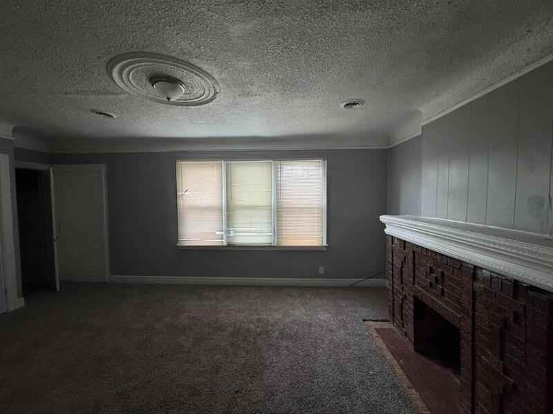 14834 Sussex St - Photo 2 of 8