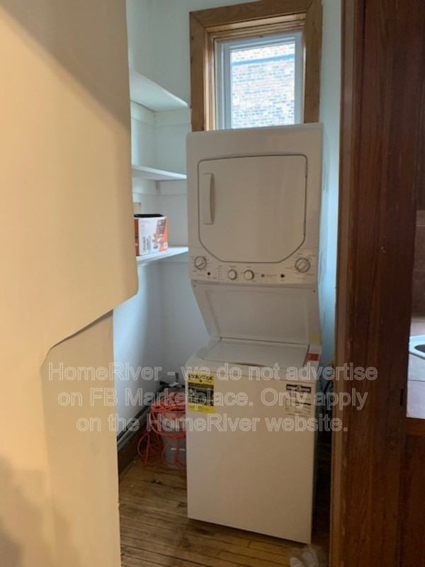 3358 S Giles Ave #3 - Photo 2 of 12