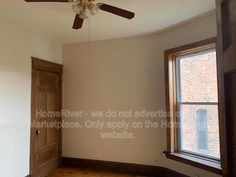 3358 S Giles Ave #3 - Photo 6 of 12