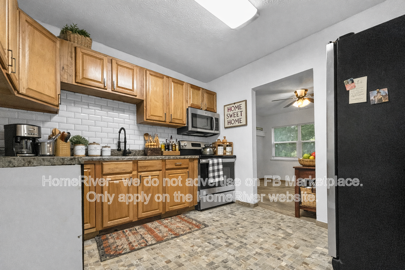 5757 Antoinette Ln - Photo 3 of 26